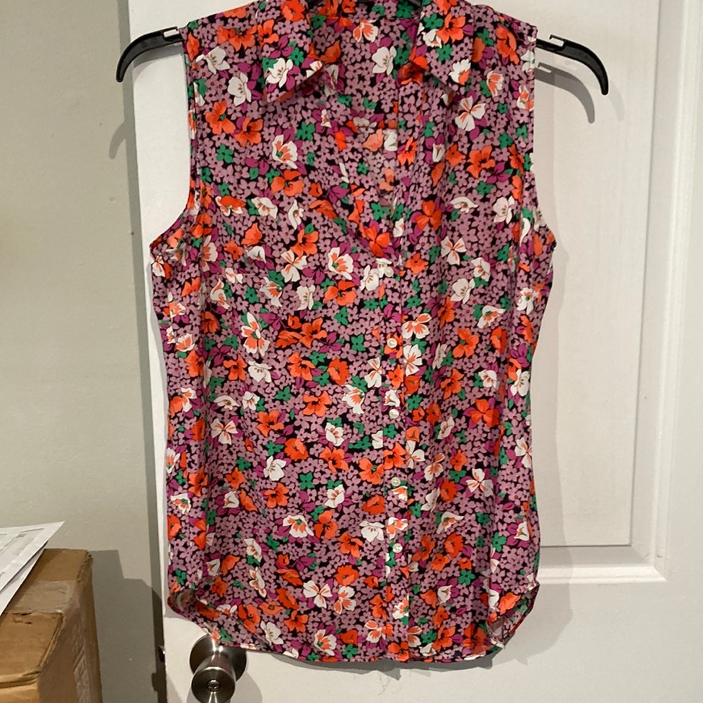 Ann Taylor Floral Sleeveless Blouse
